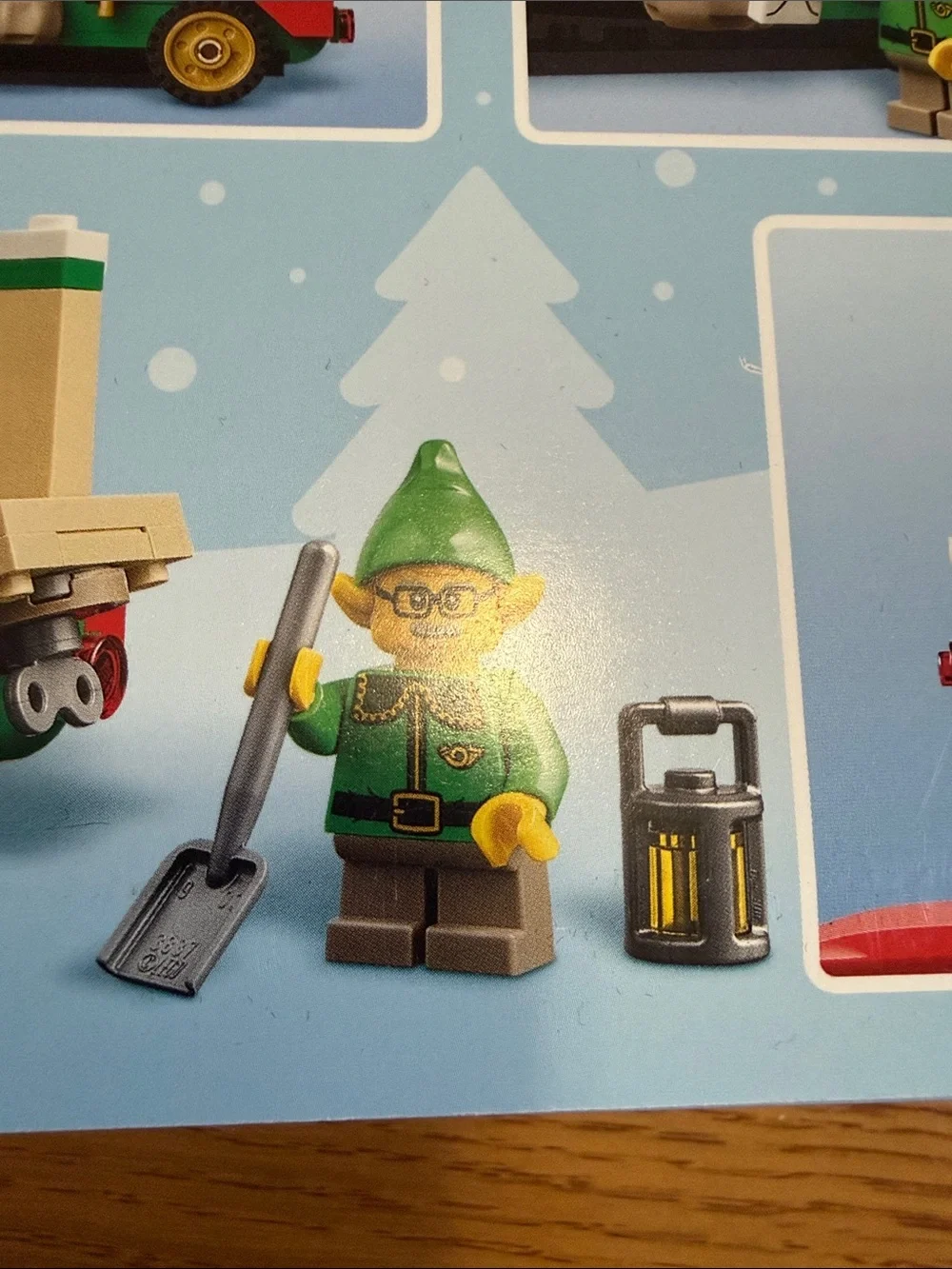 Lego Holiday Delivery Truck Set - Green, Red, Gold
